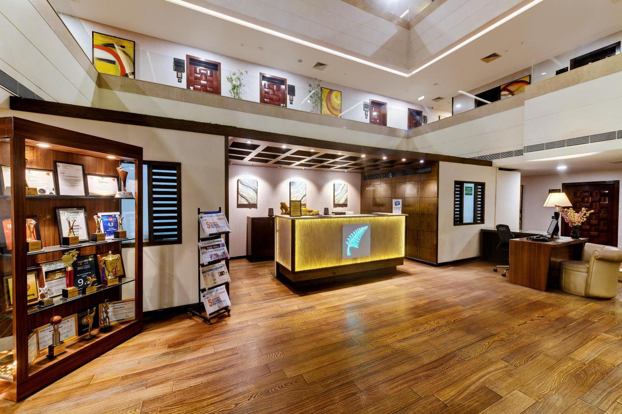 The Fern Residency Rajkot Hotell Exteriör bild