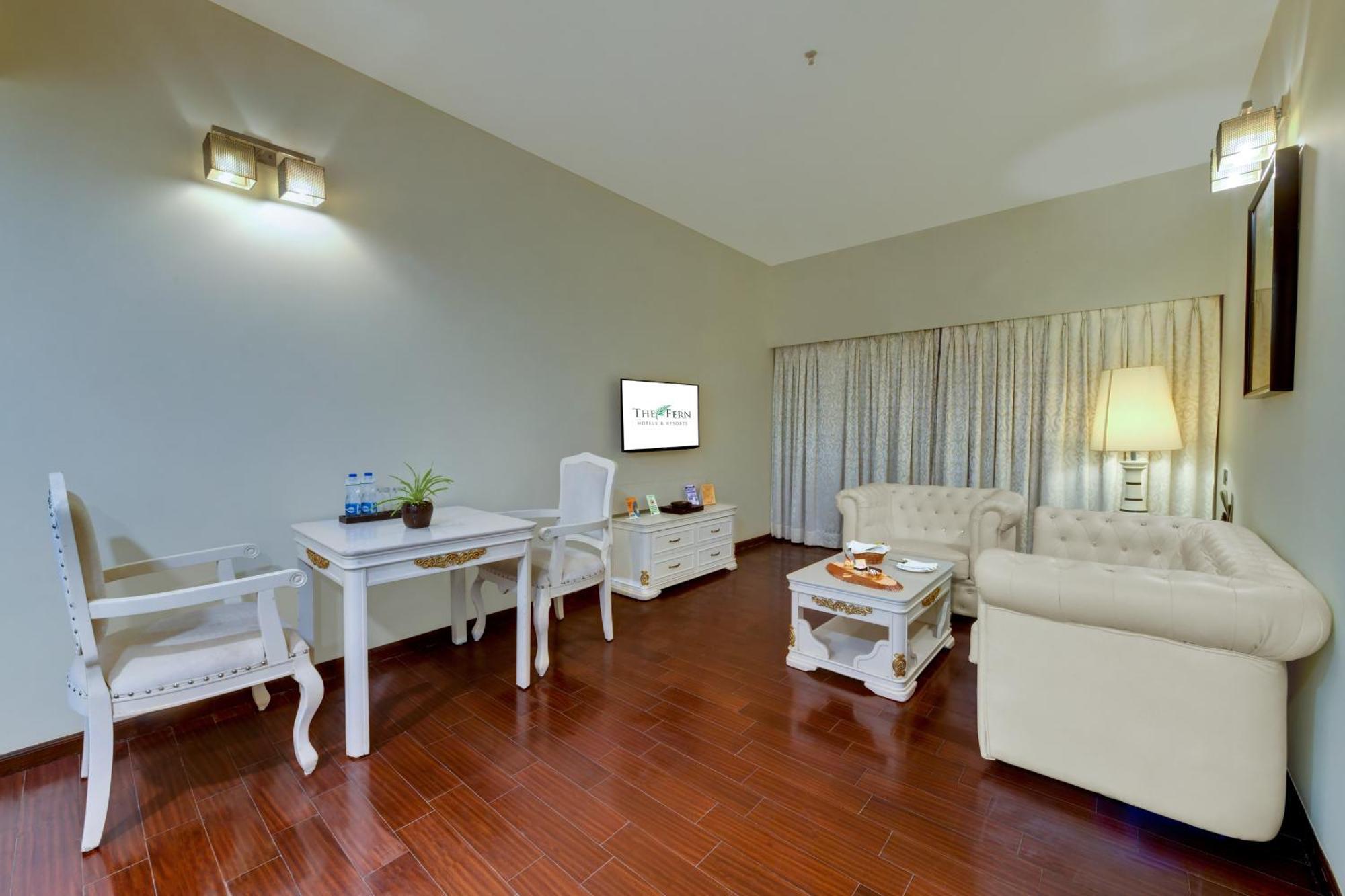 The Fern Residency Rajkot Hotell Exteriör bild
